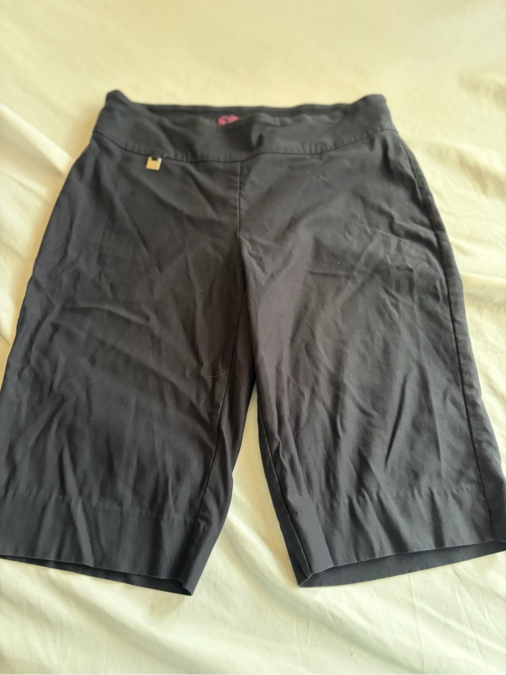 Peck & Peck Women’s Black Bermuda Shorts Size 8 Classic Walking Shorts